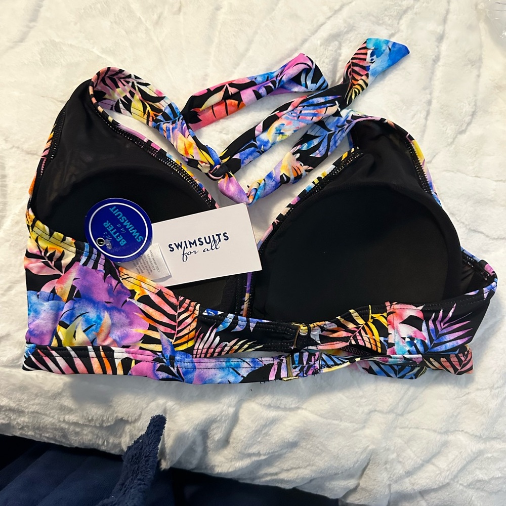 Bathing suit top - Picture 2 of 3